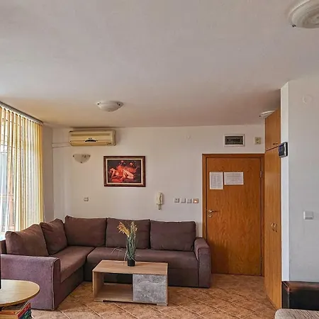 Anita Apartman *